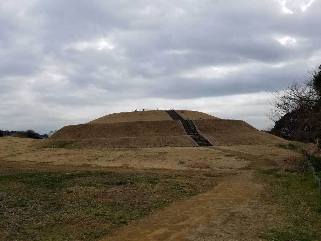 Miikedaira Kofun: A Keyhole-Shaped Burial Mound in Japan 1 Miikedaira Kofun