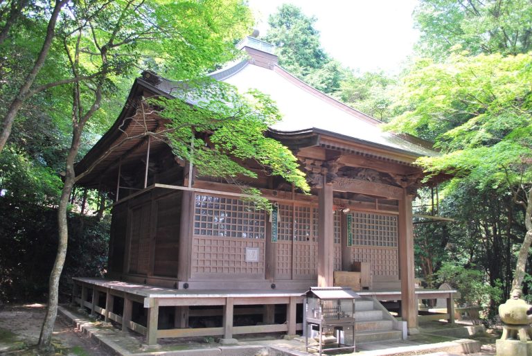 Jūbu-ji Temple: A Tendai Buddhist Temple in Takamatsu, Japan
