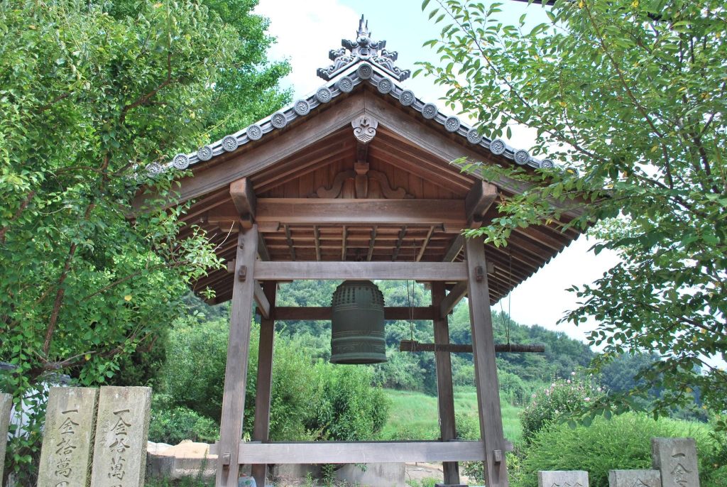 Jūbu-ji Temple: A Tendai Buddhist Temple in Takamatsu, Japan 3 Jūbu-ji Temple