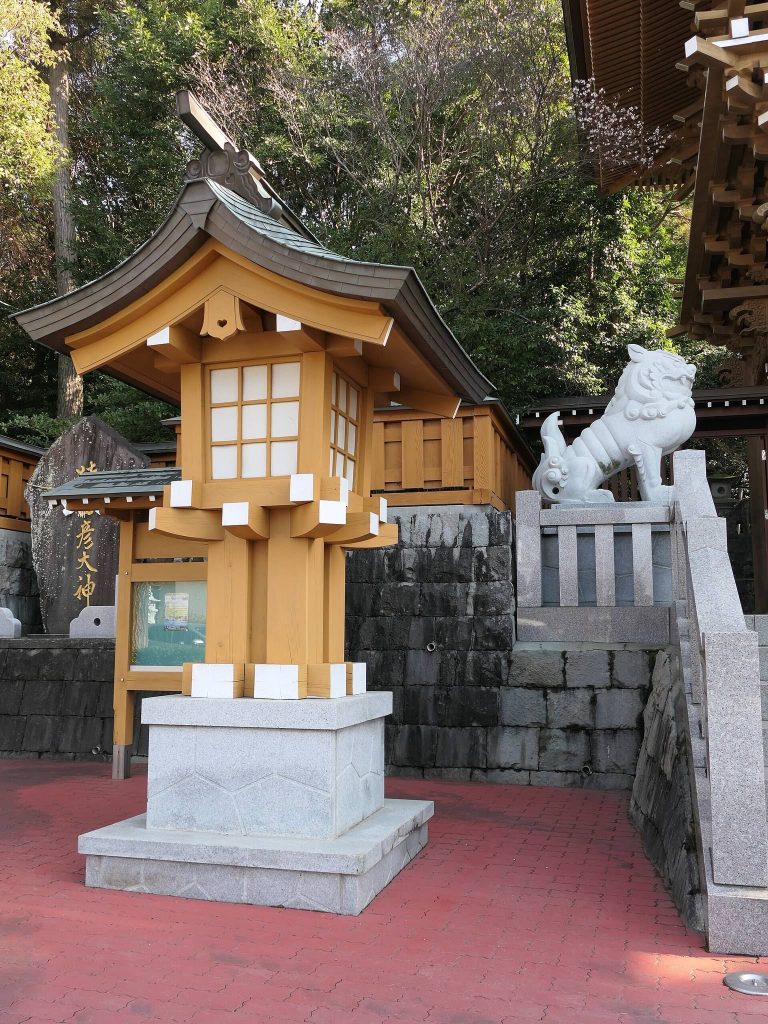 Kengun Shrine: A Historic Shinto Shrine in Kumamoto, Japan 3 Kengun Shrine