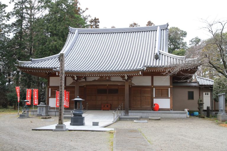 Chōraku-ji Temple: A Tendai Buddhist Temple in Gunma, Japan