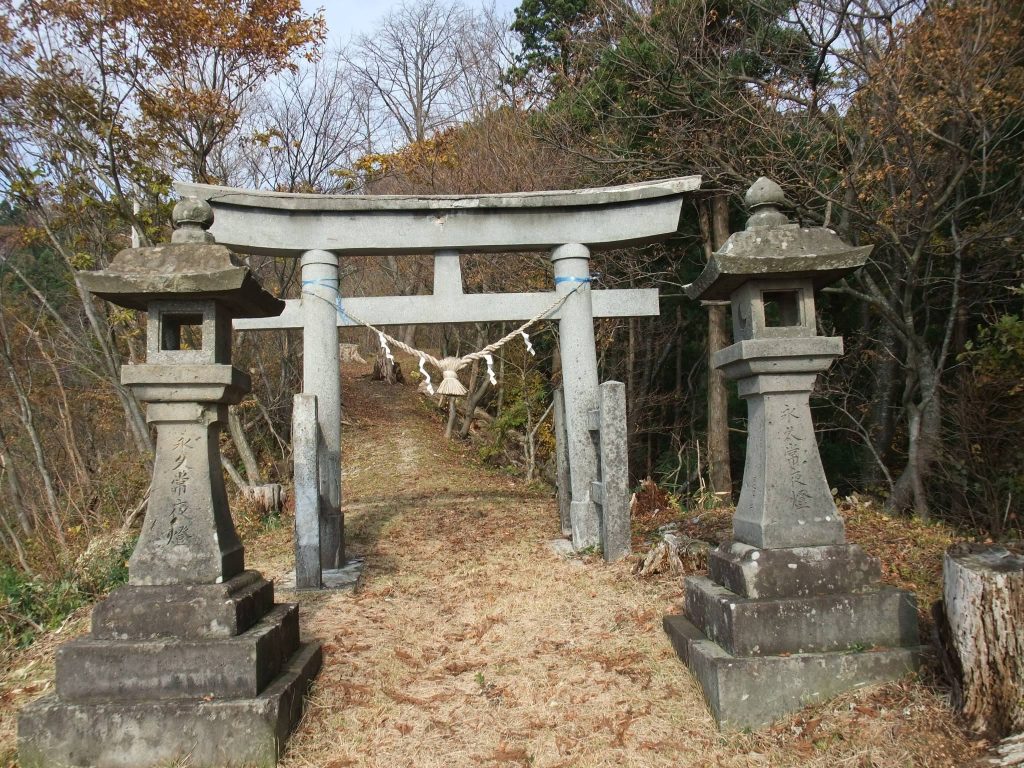 Soegawa Shrine: A Shinto Shrine and Claimant to an Ancient Engishiki Shrine 2 Soegawa Shrine