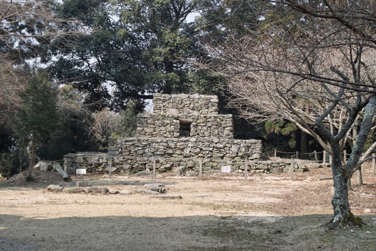 Kumayama ruins: A Buddhist Stupa on Mount Kumayama