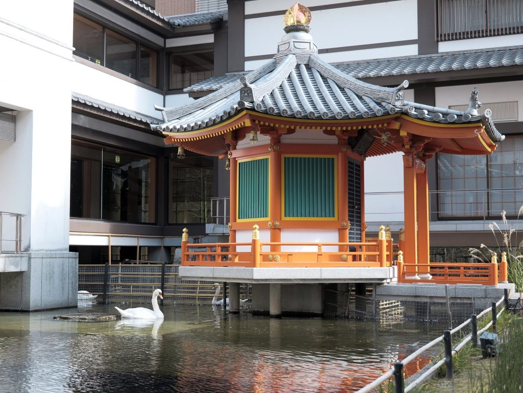 Rokkaku-dō Temple: Kyoto’s Kannon Pilgrimage Temple and Birthplace of Ikenobō Flower Arrangement 5 Rokkaku-dō Temple
