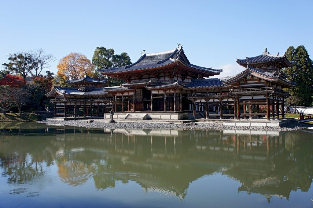 Byōdō-in Temple: A Heian Buddhist Temple in Uji, Japan 2 Byōdō-in Temple