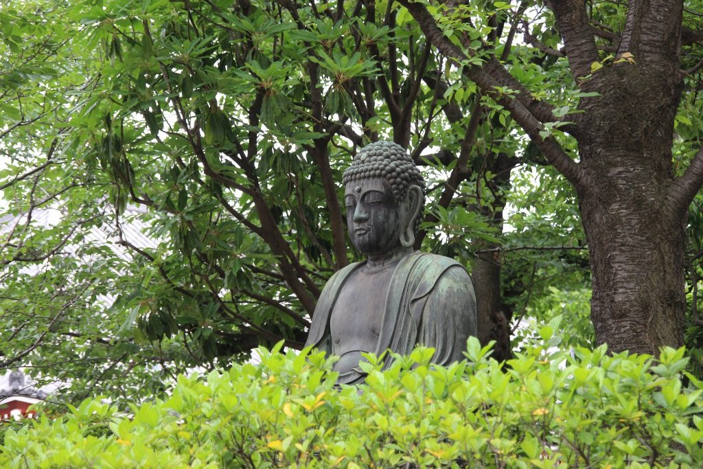 Sensō-ji Temple: Tokyo’s Historic Buddhist Temple and Pilgrimage Centre 4 Sensō-ji Temple