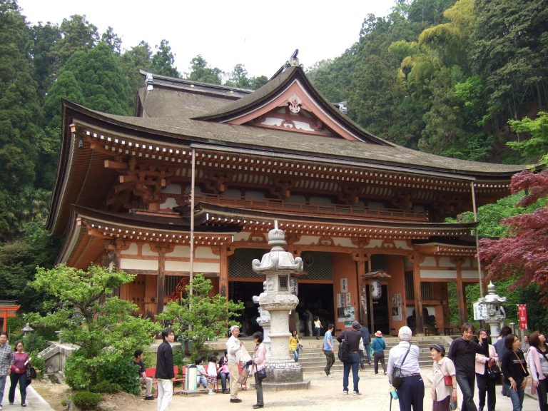 Hōgon-ji Temple: A Buddhist Pilgrimage Temple on Chikubushima