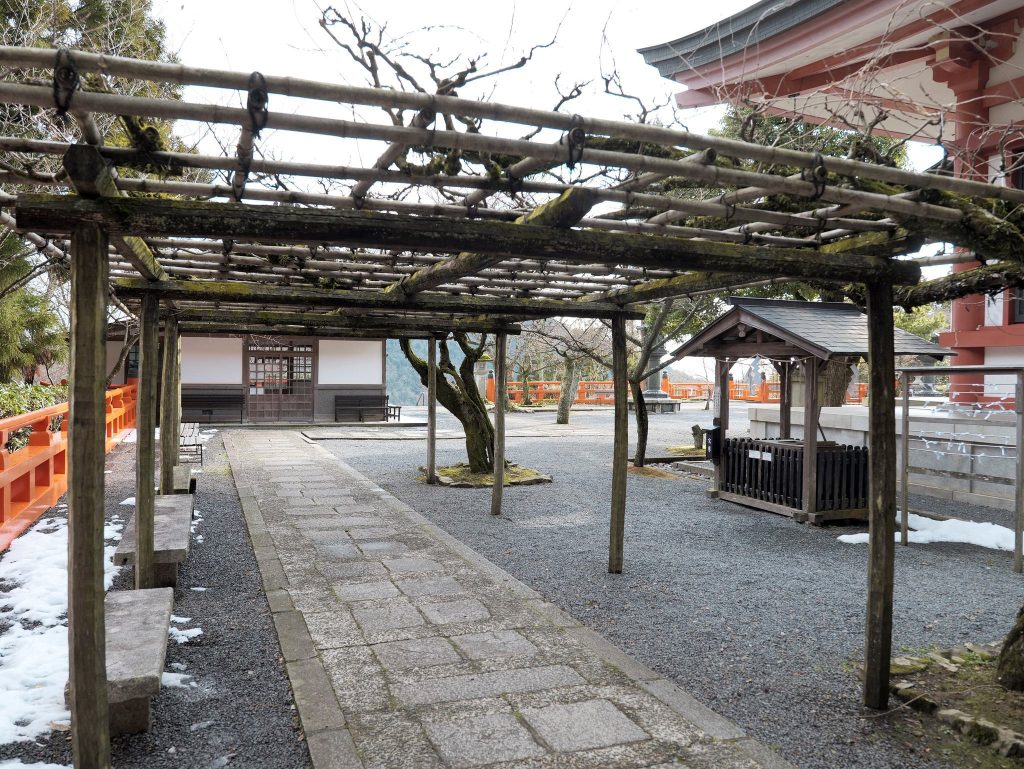 Kurama-dera Temple: A Mountain Buddhist Temple in Kyoto 5 Kurama-dera Temple
