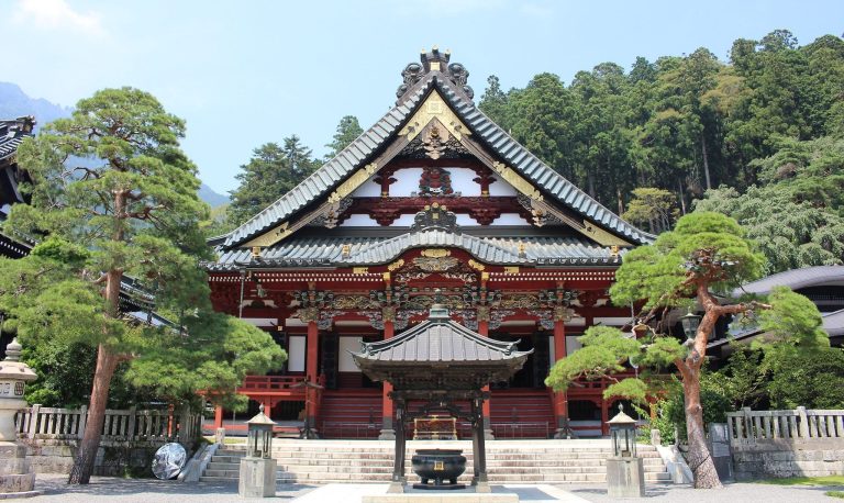 Kuon-ji Temple: The Head Temple of Nichiren Buddhism in Japan