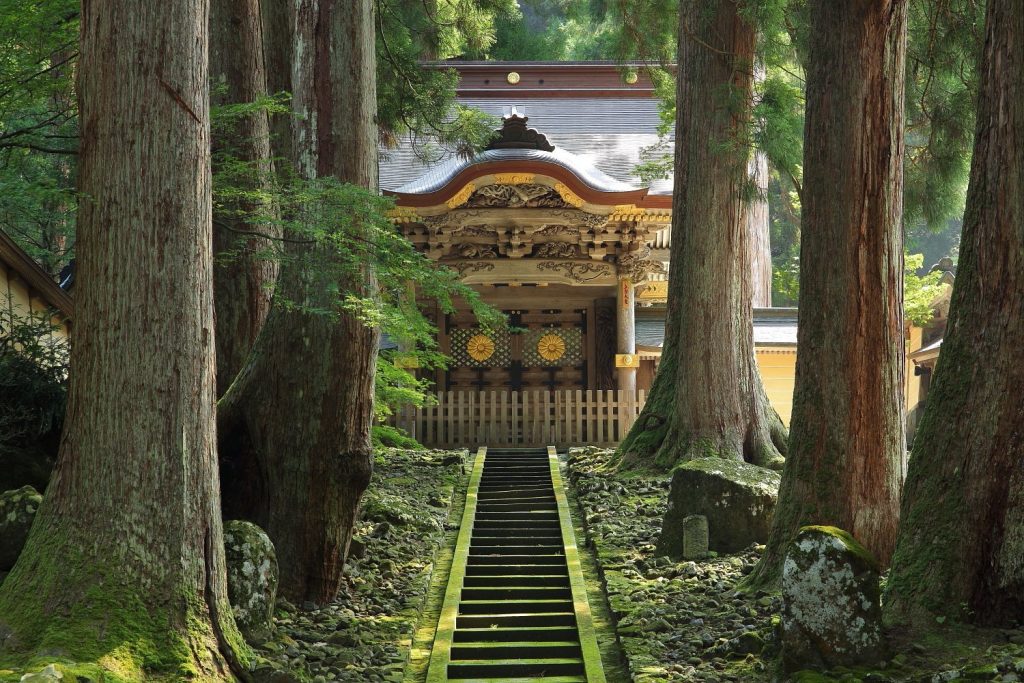 Eihei-ji Temple: A Principal Head Temple of Sōtō Zen Buddhism 2 Eihei-ji Temple
