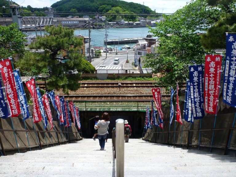 Jōdo-ji Temple: A Shingon Buddhist Temple in Onomichi