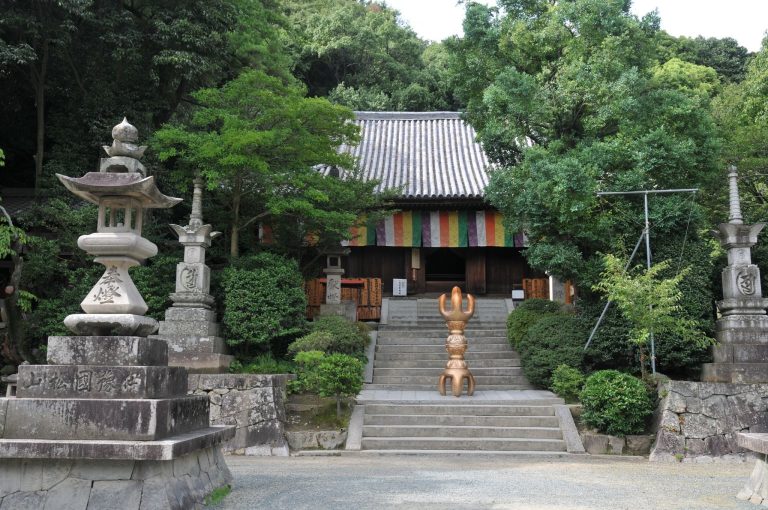 Ishite-ji Temple: A Shingon Buddhist Pilgrimage Temple in Japan