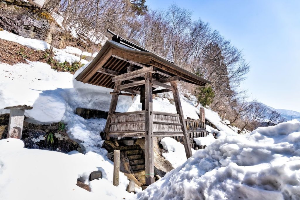 Yama-dera Temple: A Tendai Buddhist Mountain Temple in Japan 3 Yama-dera Temple