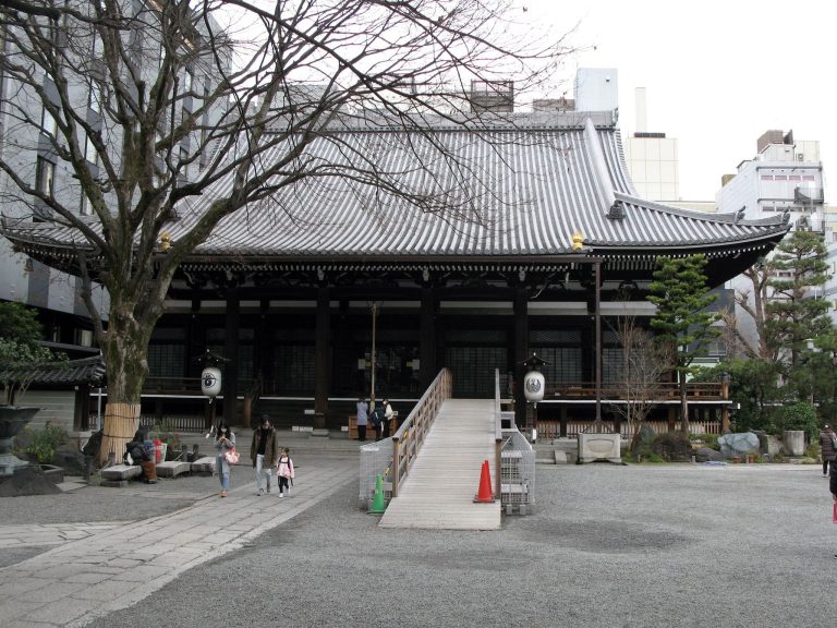 Honnō-ji Temple: A Nichiren Buddhist Temple in Kyoto