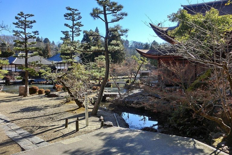 Eihō-ji Temple: A Rinzai Zen Monastic Centre in Japan