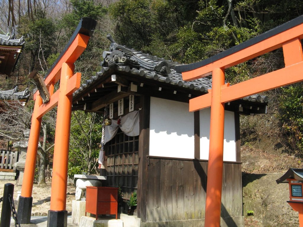 Kannō-ji Temple: A Shingon Buddhist Temple on Mount Kabutoyama 5 Kannō-ji Temple