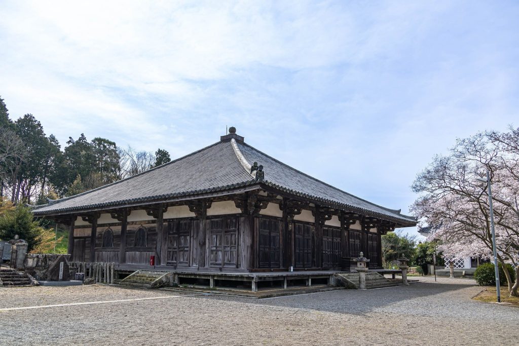 Jōdo-ji Temple: A Shingon Buddhist Temple and Daibutsuyō Monument in Ono, Japan 3 Jōdo-ji Temple