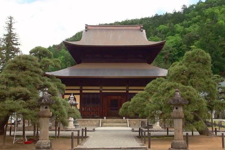 Kōgaku-ji Temple: Head Temple of a Rinzai Zen Branch in Japan