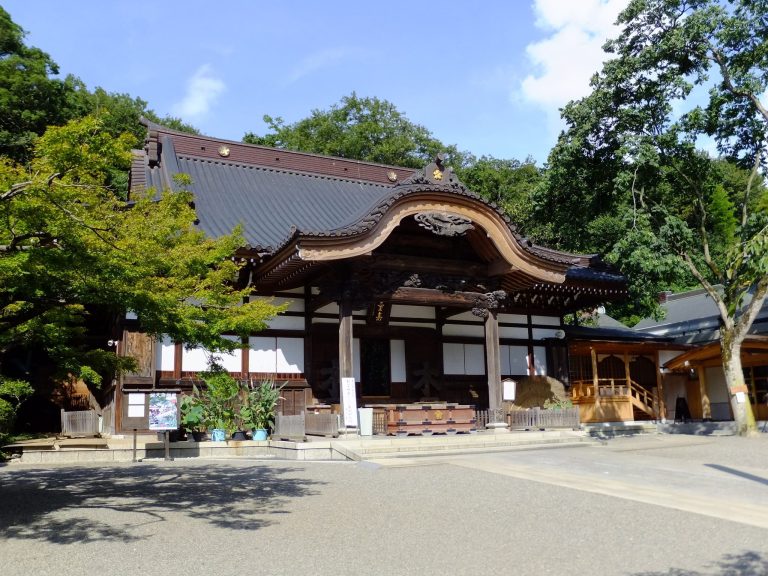 Jindai-ji Temple: A Historic Buddhist Temple in Tokyo