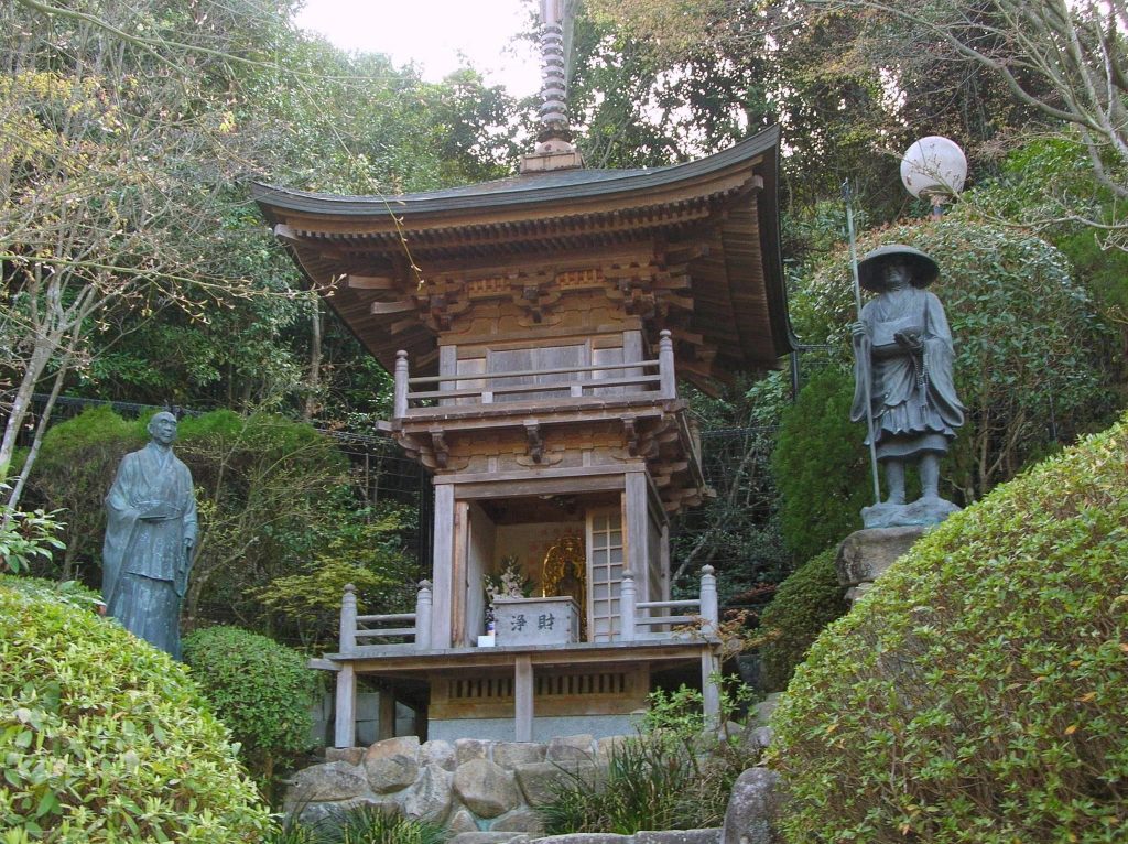 Daishō-in Temple: A Historic Shingon Buddhist Temple Complex on Miyajima 3 Daishō-in Temple