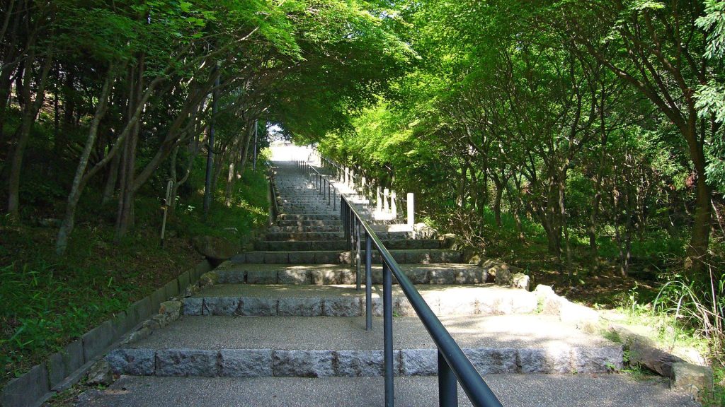 Tenjō-ji Temple: A Maya-Centered Shingon Buddhist Temple in Kobe 3 Tenjō-ji Temple