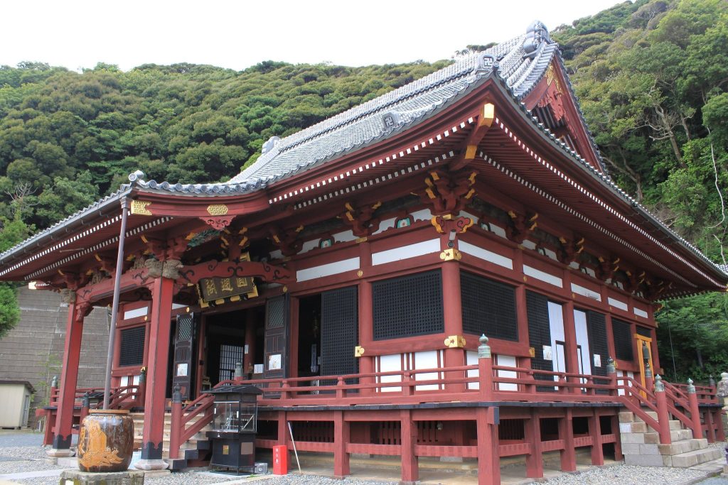 Nago-dera Temple: Buddhist Temple and Kannon Pilgrimage Site in Japan 1 Nago-dera Temple