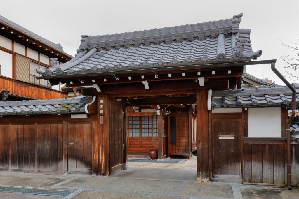 Zuiryū-ji Temple: A Rinzai Buddhist Training Monastery in Gifu 2 Zuiryū-ji Temple