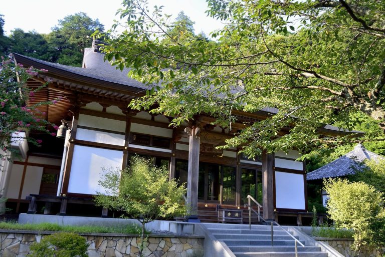 Shōmyō-ji Temple: A Jōdo Buddhist Temple in Kamakura