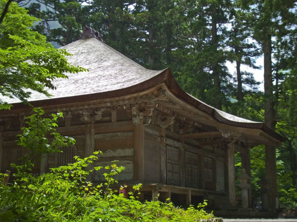 Daisen-ji Temple: A Tendai Buddhist Center on Mount Daisen 4 Daisen-ji Temple