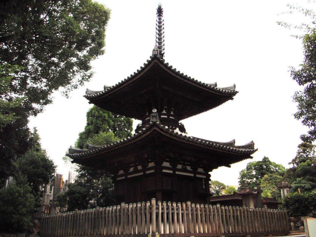 Hōtō-ji Temple: A Nichiren Buddhist Temple in Kyoto 3 Hōtō-ji Temple