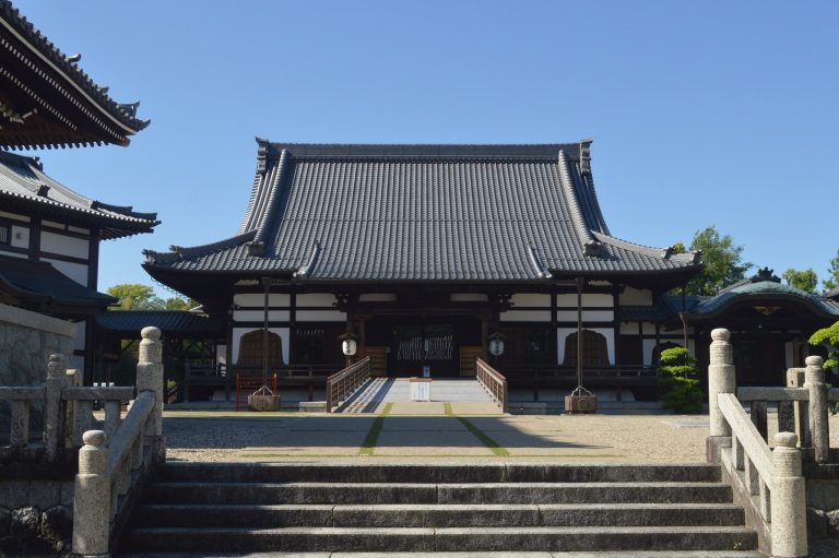 Hosenji: A Sōtō Zen Buddhist Temple in Seto, Japan