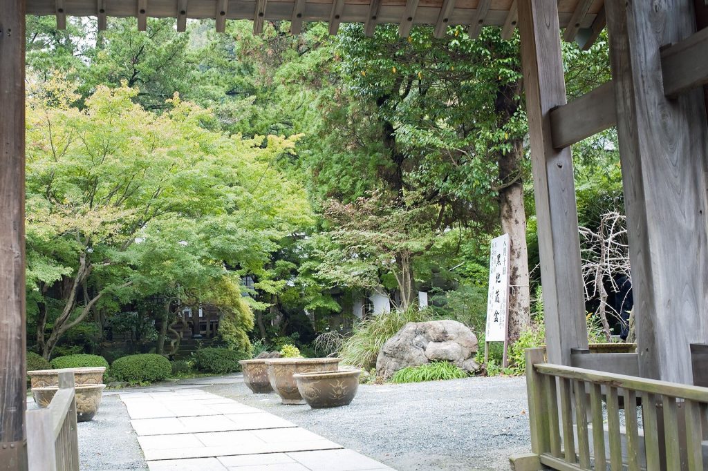 Kakuon-ji Temple: A Medieval Buddhist Temple in Kamakura, Japan 2 Kakuon-ji Temple