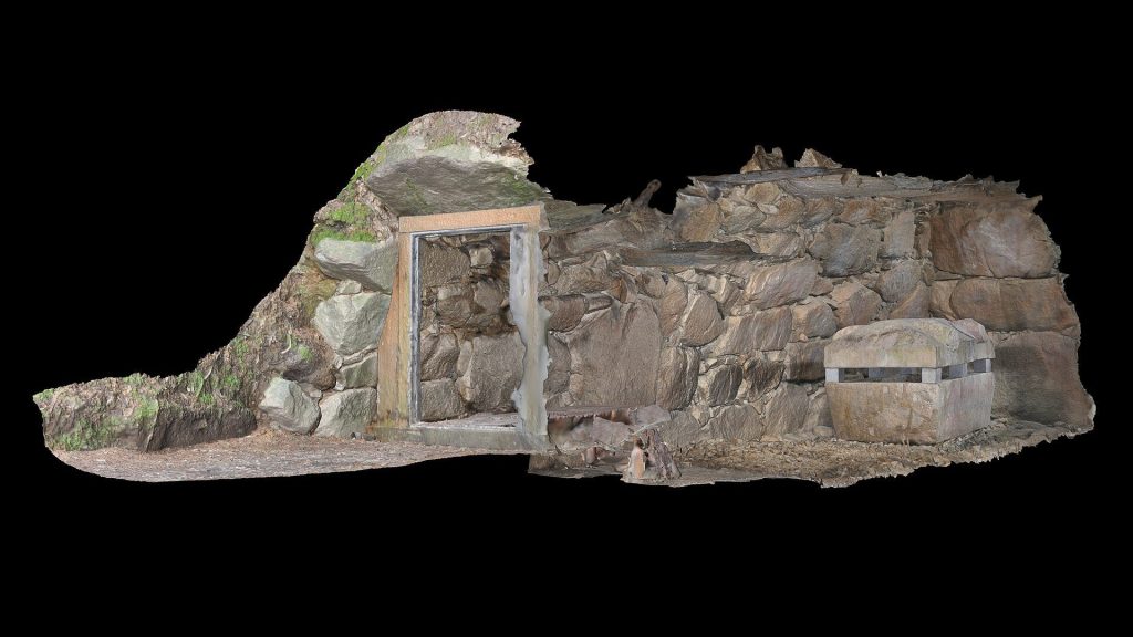 Ichio Miyazuka Kofun: A Keyhole-Shaped Burial Mound in Japan 2 Ichio Miyazuka Kofun