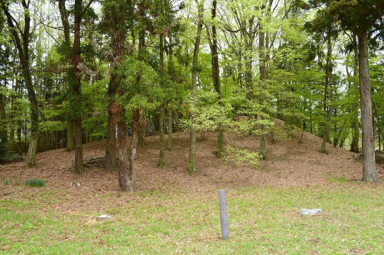 Ushizuka Kofun (Mibu): A Late Kofun-Period Burial Mound in Japan