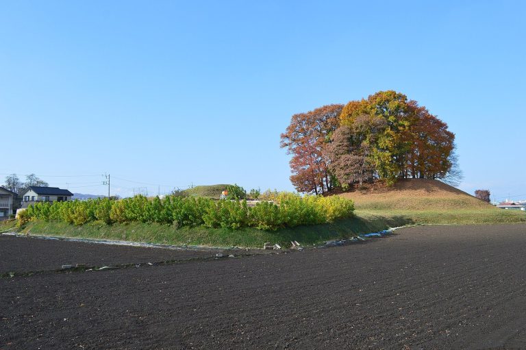 Ōtsurumaki Kofun: A Kofun-Period Burial Mound in Japan