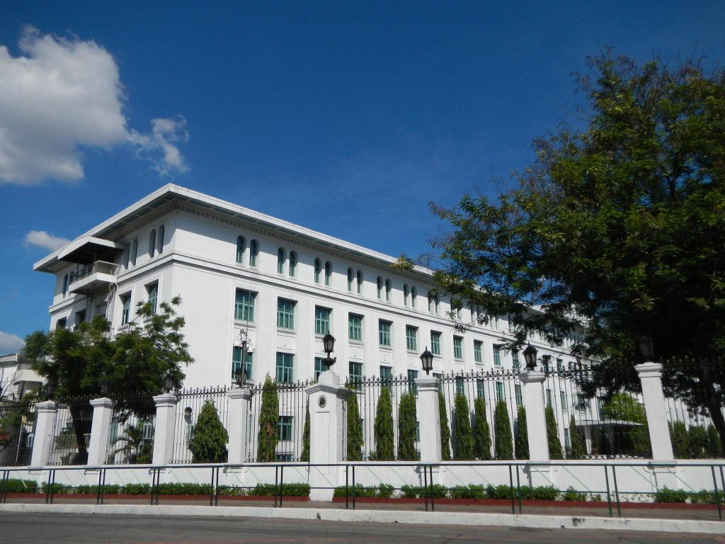 Malacañang Palace: Official Residence of the Philippine President 3 Malacañang Palace