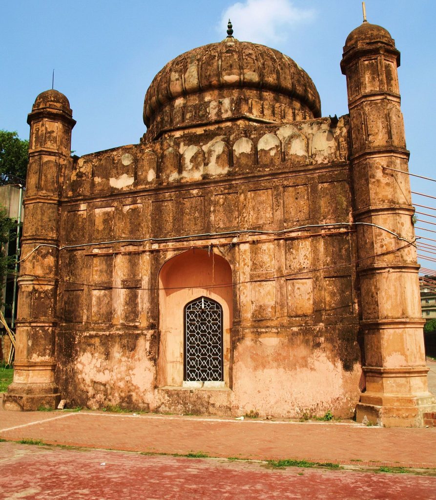 Lalbagh Fort: An Unfinished Mughal Fort in Dhaka 2 Lalbagh Fort