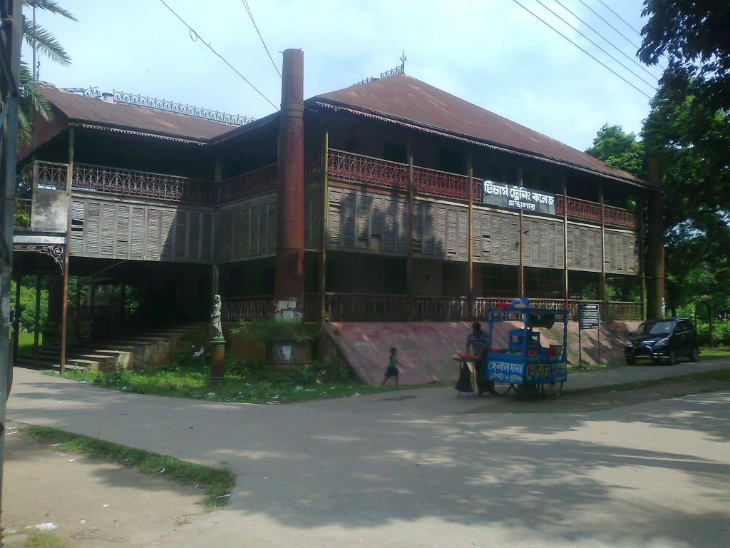 Alexander Castle: A Nineteenth-Century Palace and Garden House in Bangladesh 4 Alexander Castle