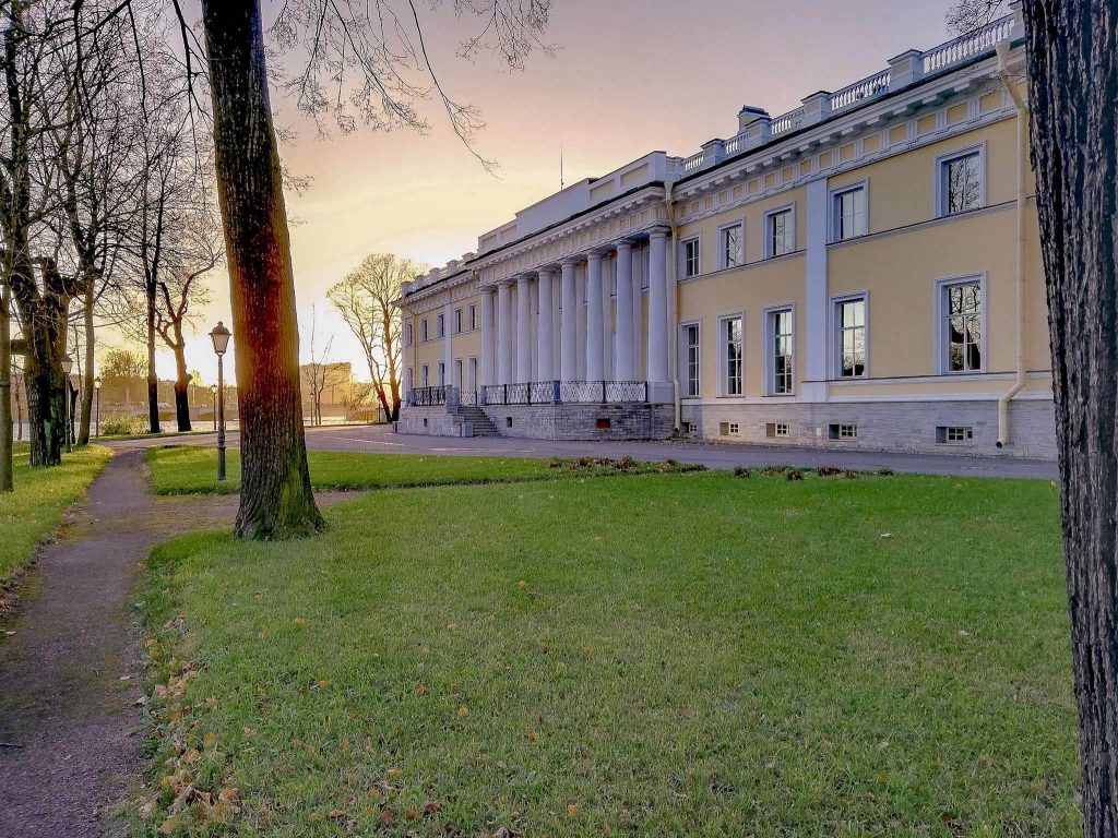 Kamenny Island Palace