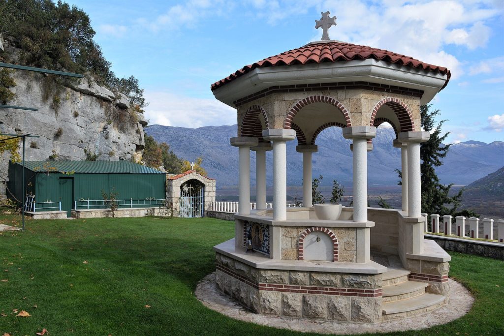 Zavala Monastery: A Serbian Orthodox Monastic Complex in Bosnia and Herzegovina 4 Zavala Monastery