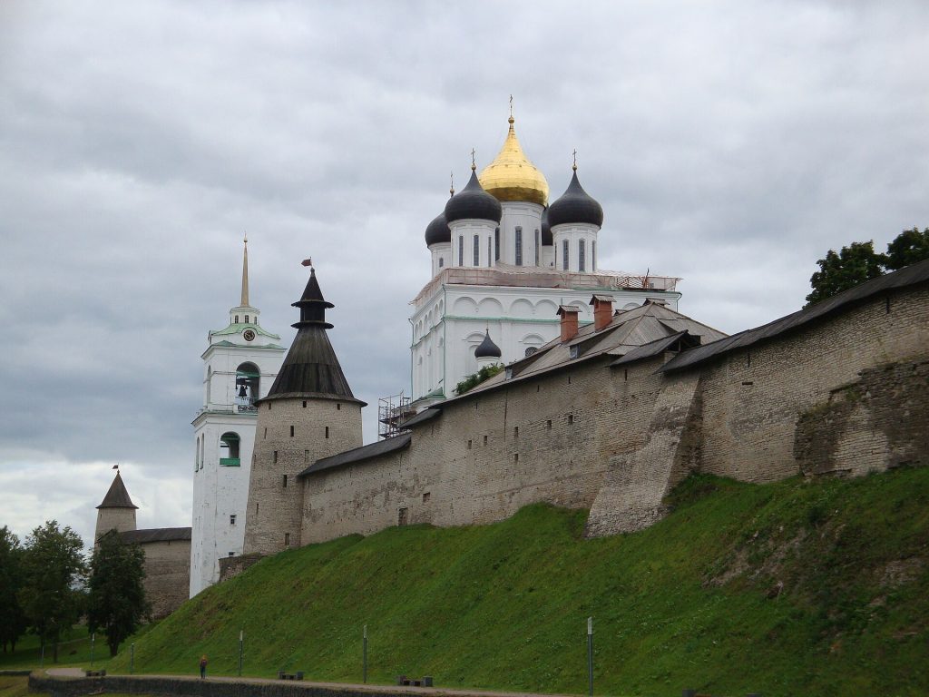 Fortifications in Pskov: The Roundabout City Defensive Line 1 Fortifications in Pskov