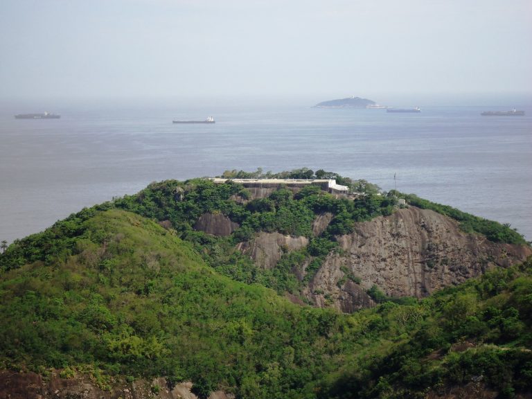 Forte Duque de Caxias: A Historic Coastal Fort in Rio de Janeiro