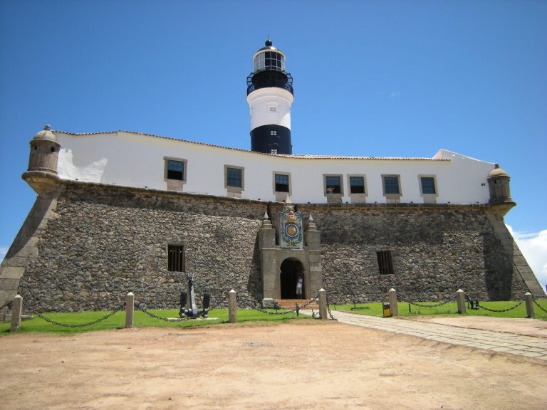 Forte de Santo Antônio da Barra: A Portuguese Coastal Fort in Salvador