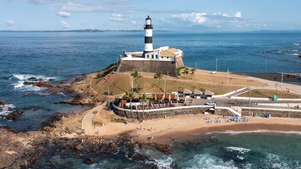Forte de Santo Antônio da Barra: A Portuguese Coastal Fort in Salvador 2 Forte de Santo Antônio da Barra