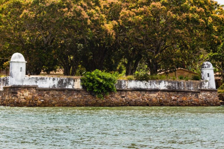 Fort of the Holy Cross (São Roque do Paraguaçu): A Coastal Defense of the Paraguaçu River
