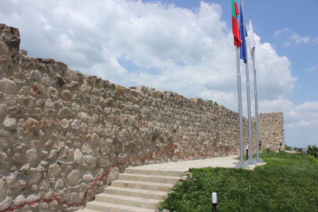 Peristera fortress