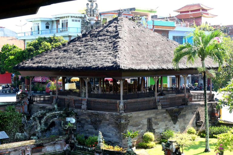 Klungkung Palace: Royal Court and Ceremonial Complex in Bali