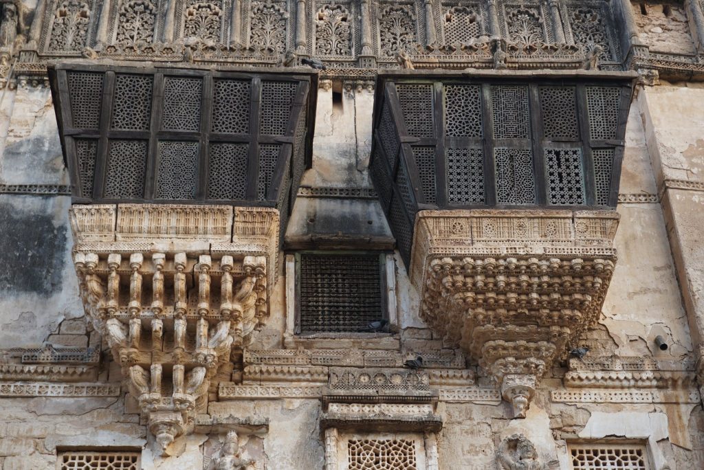 Aina Mahal: An Indo-European Palace and Museum in Bhuj, India 4 Aina Mahal