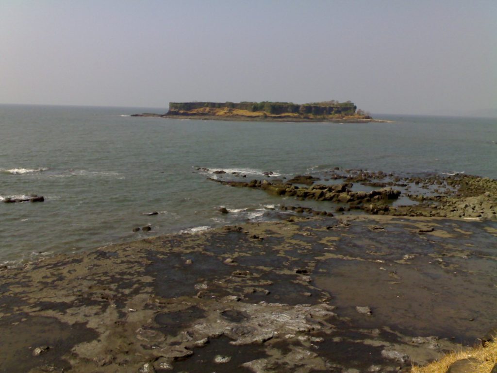 Suvarnadurg Fort: A Maratha Naval Defence Fort in India 3 Suvarnadurg Fort