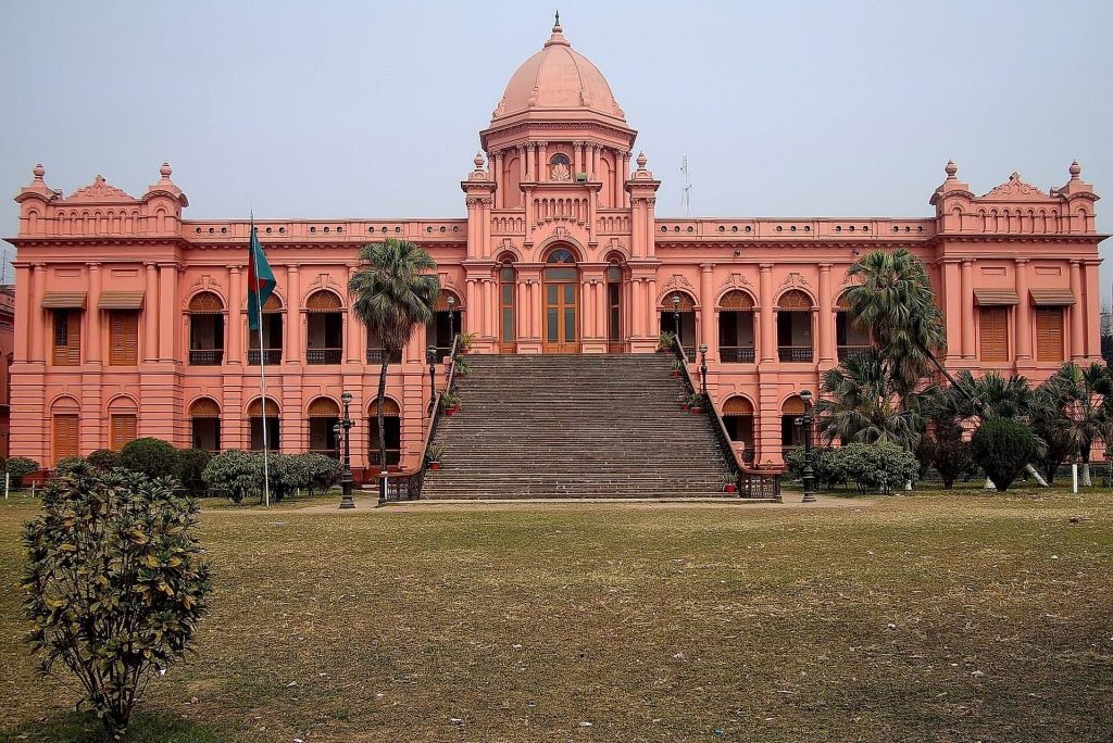 Ahsan Manzil: The Nawab of Dhaka’s Palace and Administrative Seat 2 Ahsan Manzil